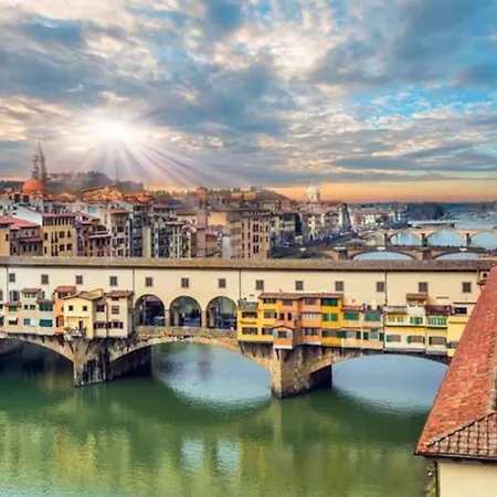 Apartment Ponte Vecchio Elegante Domus Florence