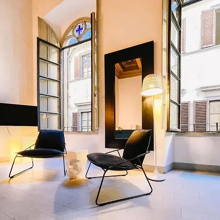 Ponte Vecchio Elegante Domus Apartment Florence