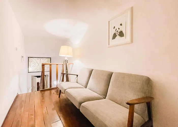 Апартаменты Ponte Vecchio Elegante Domus Флоренция