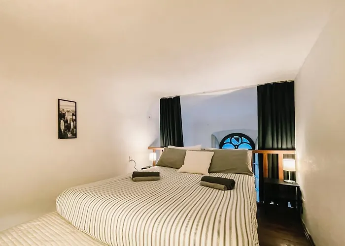 Ponte Vecchio Elegante Domus Апартаменты Флоренция