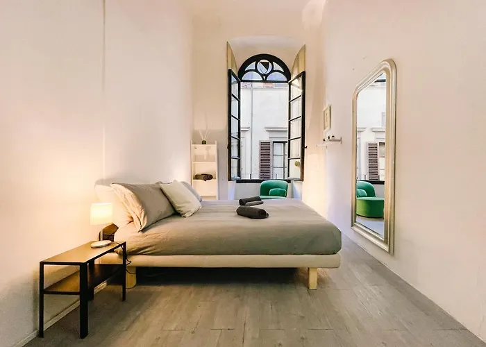 Апартаменты Ponte Vecchio Elegante Domus Флоренция